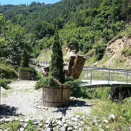 Nyaraló Persenk Ljaszkovo